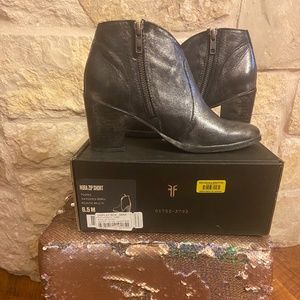 Frye side zip short boots